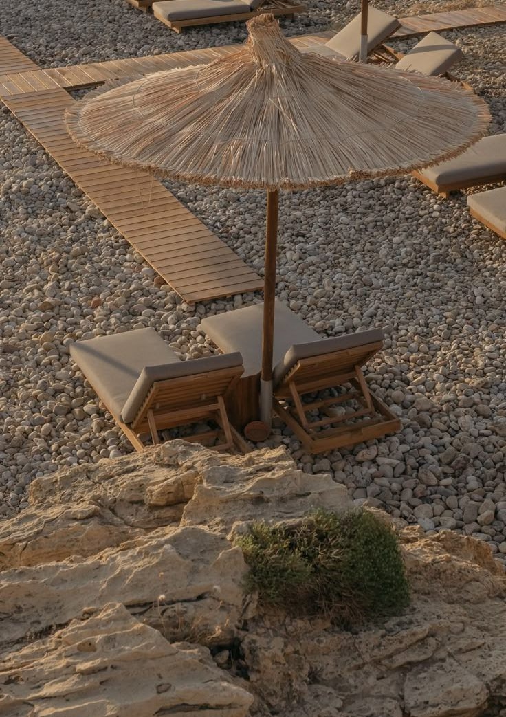 Sometimes You Being Hidden Is the Strategy