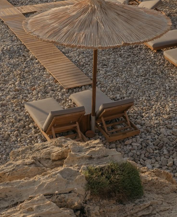 Sometimes You Being Hidden Is the Strategy